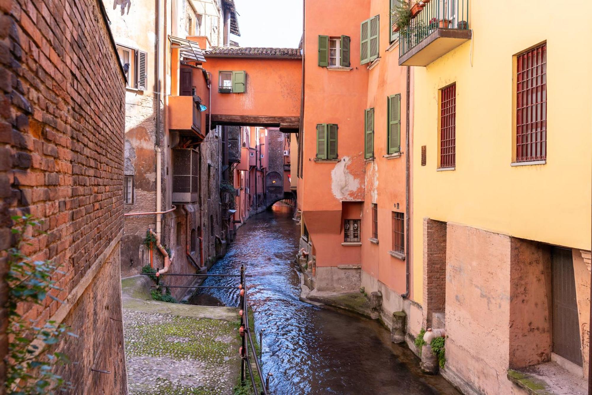Matildeland Appartamento Centro Storico - Via Indipendenza Болонья Экстерьер фото
